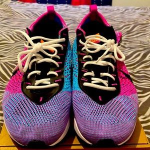 Nike air max flyknit racer for women